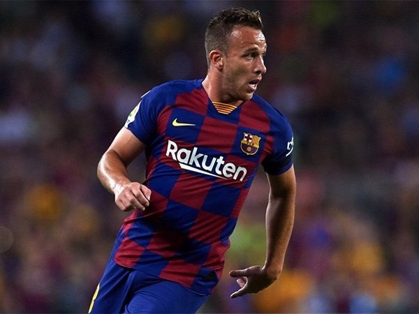 Tin Barca 27/4: Trụ cột khẳng định vẫn muốn gắn bó với Barcelona