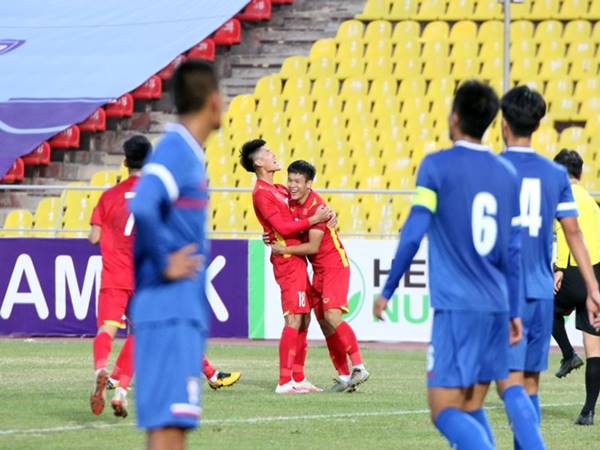 Bóng đá VN 28/10: U23 Đài Loan tố trọng tài thiên vị U23 Việt Nam