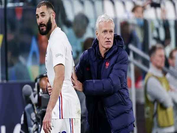HLV Didier Deschamps bày tỏ sự tiếc nuối cho tiền đạo Karim Benzema