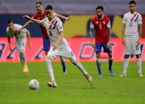Soi kèo bóng đá hôm nay Chile vs Paraguay, 7h30 ngày 17/11