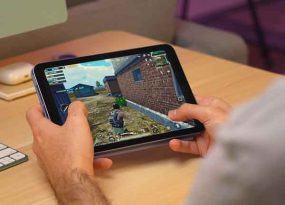 Màn hình máy tính bảng chơi PUBG mobile phải có chất lượng cao