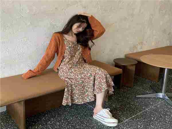 Cardigan + Váy liền