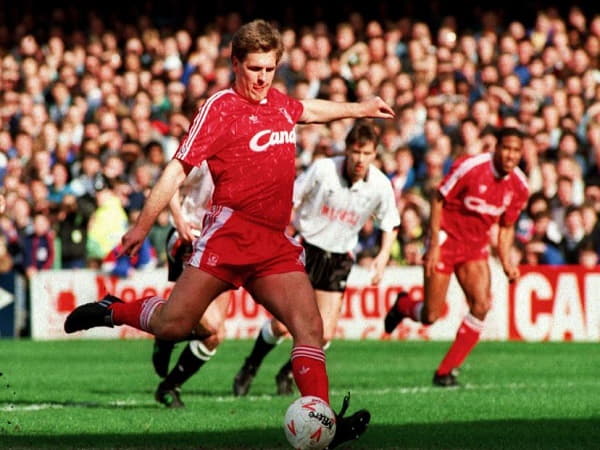 Jan Mølby – Truyền nhân tài năng từ Đan Mạch