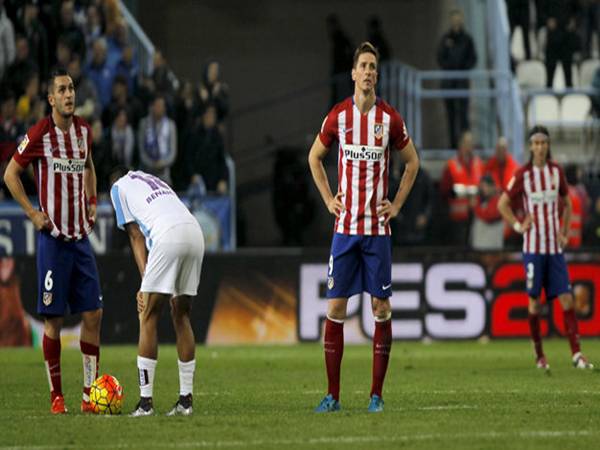 BĐ Tây Ban Nha: CLB Atletico hụt hơi sau trận thua trước Betis