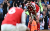 Tin Arsenal: Mikel Arteta thất bại với canh bạc pressing